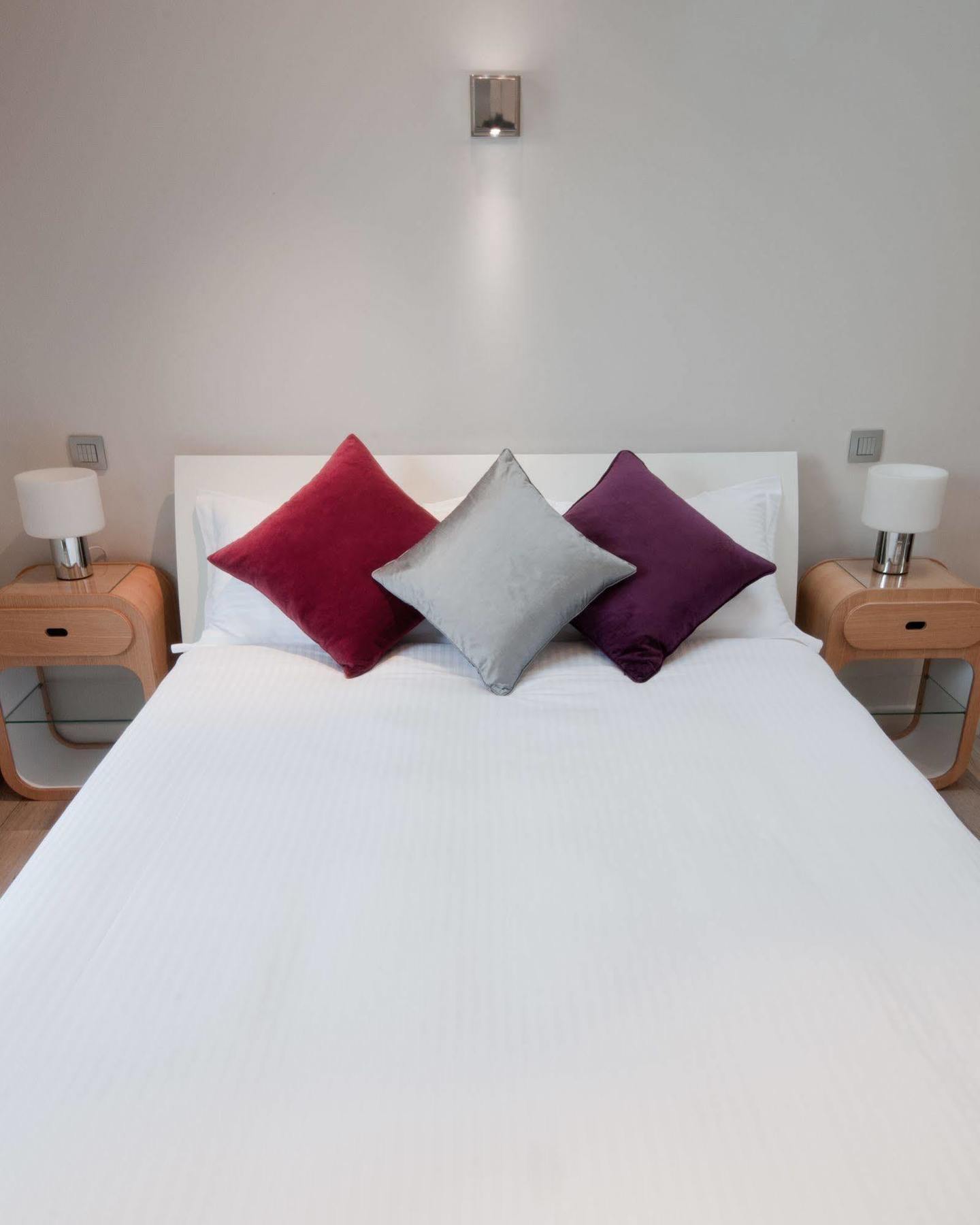 South Lodge Милтон-Кейнс Экстерьер фото